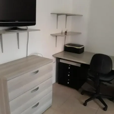 Goldilocks Apartamento *